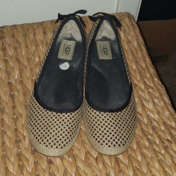 Slides - Picture 4 of 4